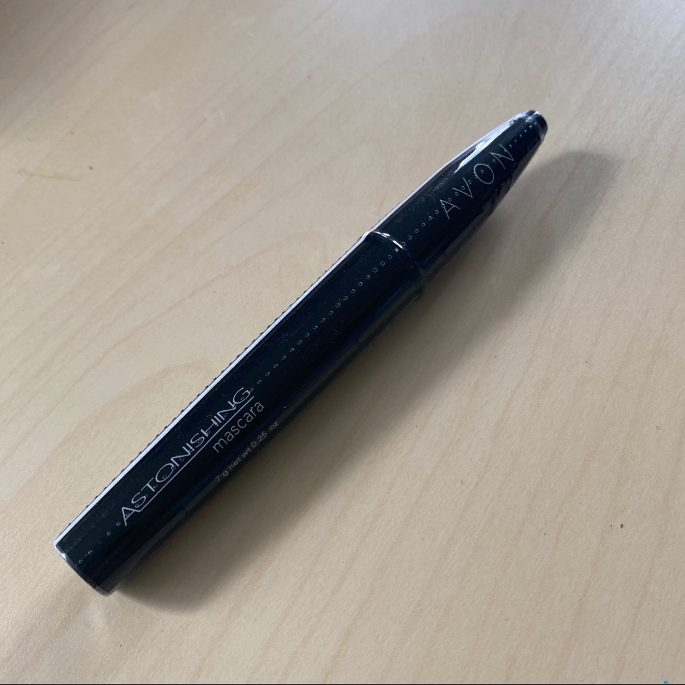 Avon Astonishing Lengths Mascara